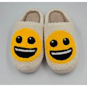 Womens Size 7-8 Smiley Face Emoji No-Slip Slippers